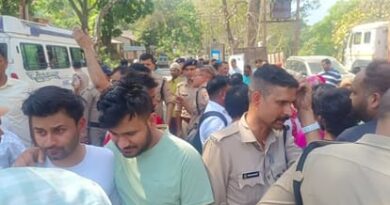 हल्द्वानी: मासूम को 20 मीटर घसीट ले गई रोडवेज बस, मौत से गुस्साए लोगों ने किया पथराव