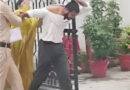 उधमसिंह नगर : शादी से इनकार पर युवती ने युवक को कोतवाली गेट पर चप्पलों से पीटा