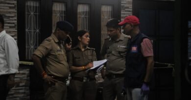 उत्तराखंड : घर में घुसकर कारोबारी की पत्नी की हत्या, हाथ से गायब मिला सोने का कंगन